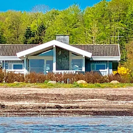 Holiday Bjert Vii Holiday home Binderup Strand